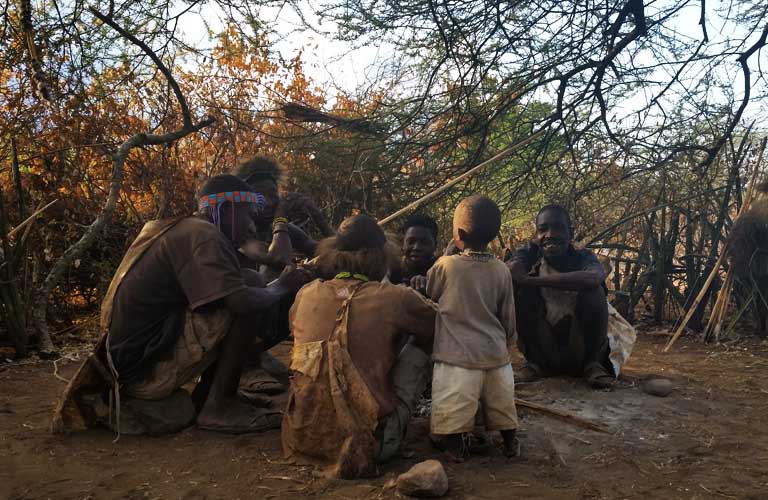 Hadza People Buschmänner in Tansania Stefan Schüler