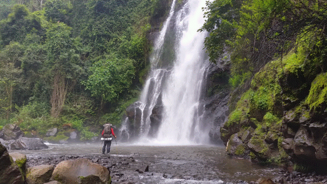 Tansania Kilimandscharo Wasserfall