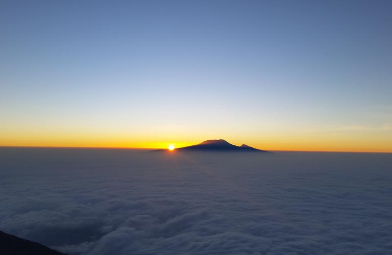 Sonnenaufgang Kilimandscharo sunrise