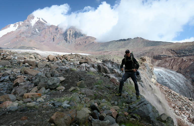 Kasbek Mount Kazbek Packliste Georgien Bergsteigen Trekking